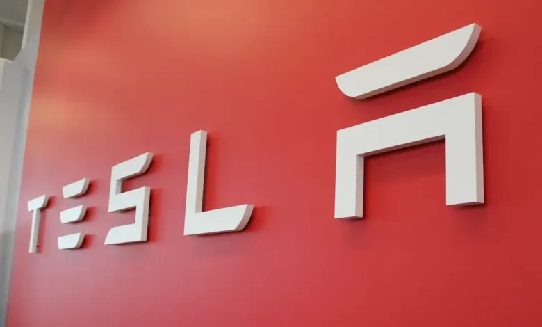 Tesla FSD v15