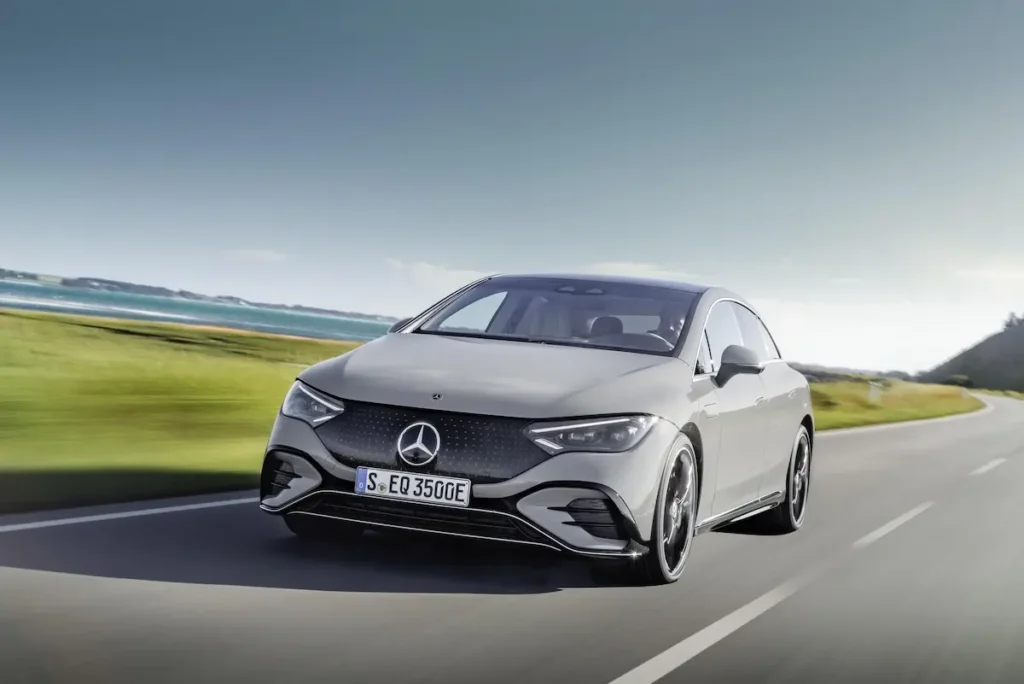 yangın elektrikli mercedes img2