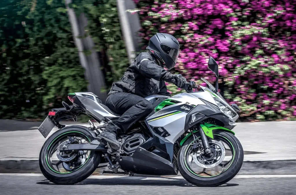 Kawasaki Ninja e-1 2027 img4