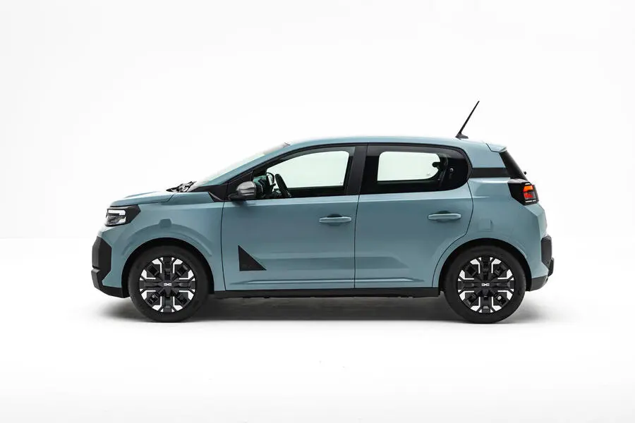 Yeni Dacia Spring img2