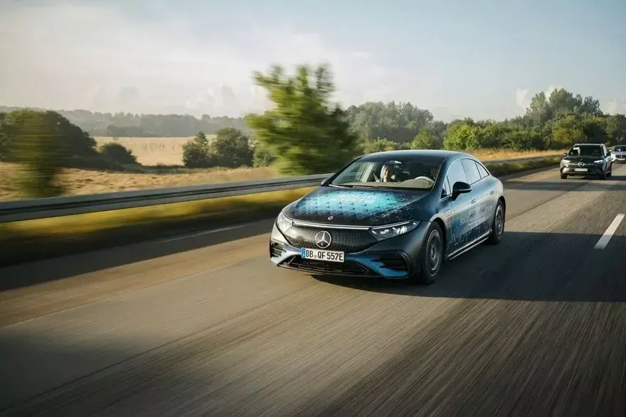 mercedes benz img2