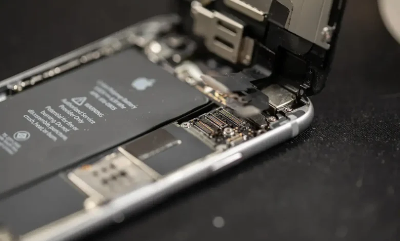 Phone 18 Pro pil değişimi