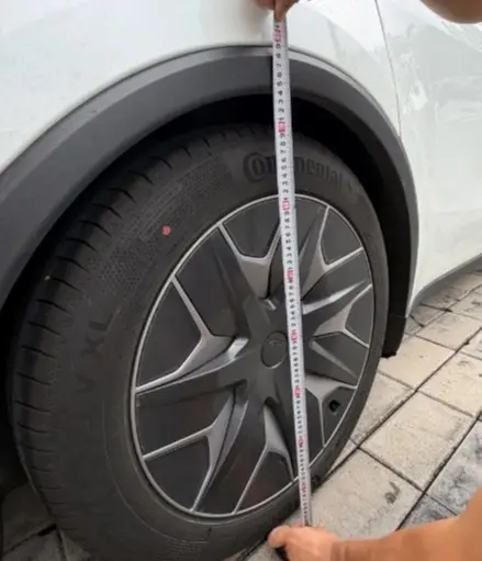 tesla lastik
