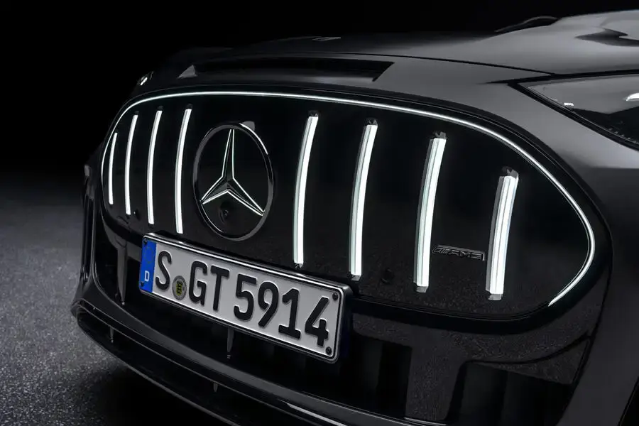 Mercedes-AMG GT SUV img3