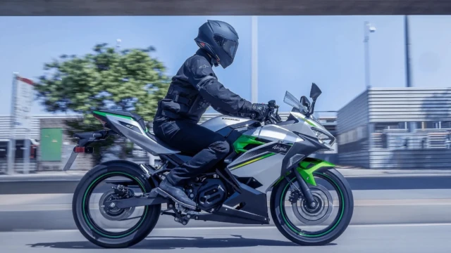 Kawasaki Ninja e-1 2027 img7