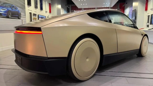 tesla cybercab img9