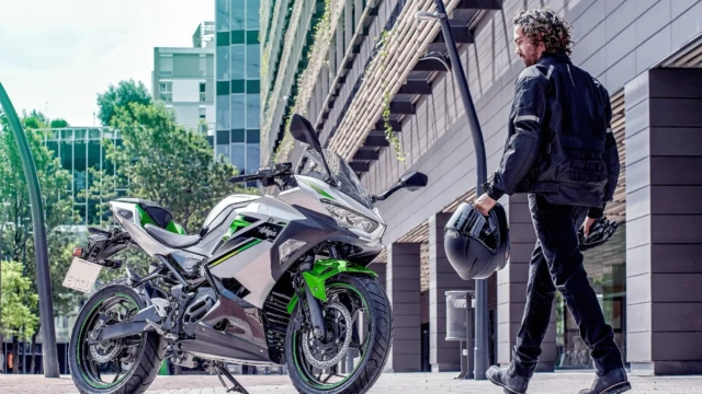 Kawasaki Ninja e-1 2027 img8