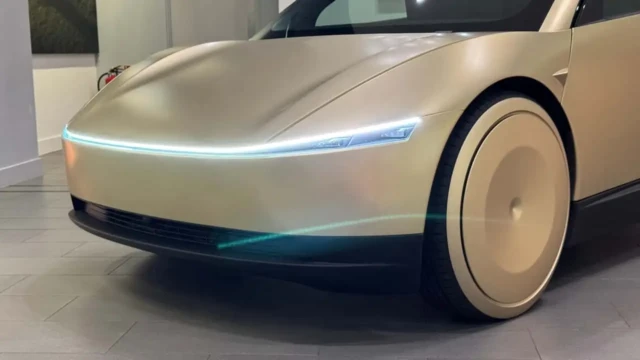 tesla cybercab img2