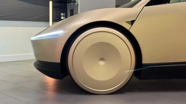 tesla cybercab img3