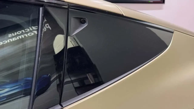 tesla cybercab img5
