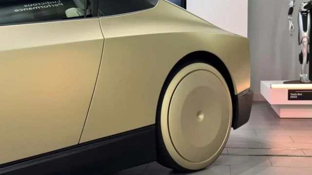 tesla cybercab img6
