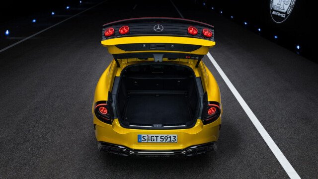 Mercedes-AMG GT SUV img22