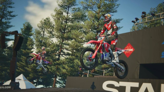 Monster Energy Supercross 25 - The Official Video Game img1
